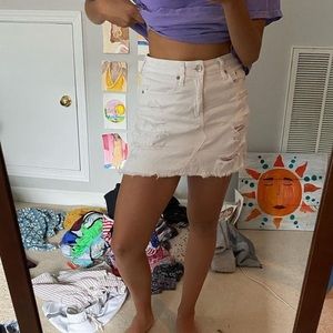 White denim skirt